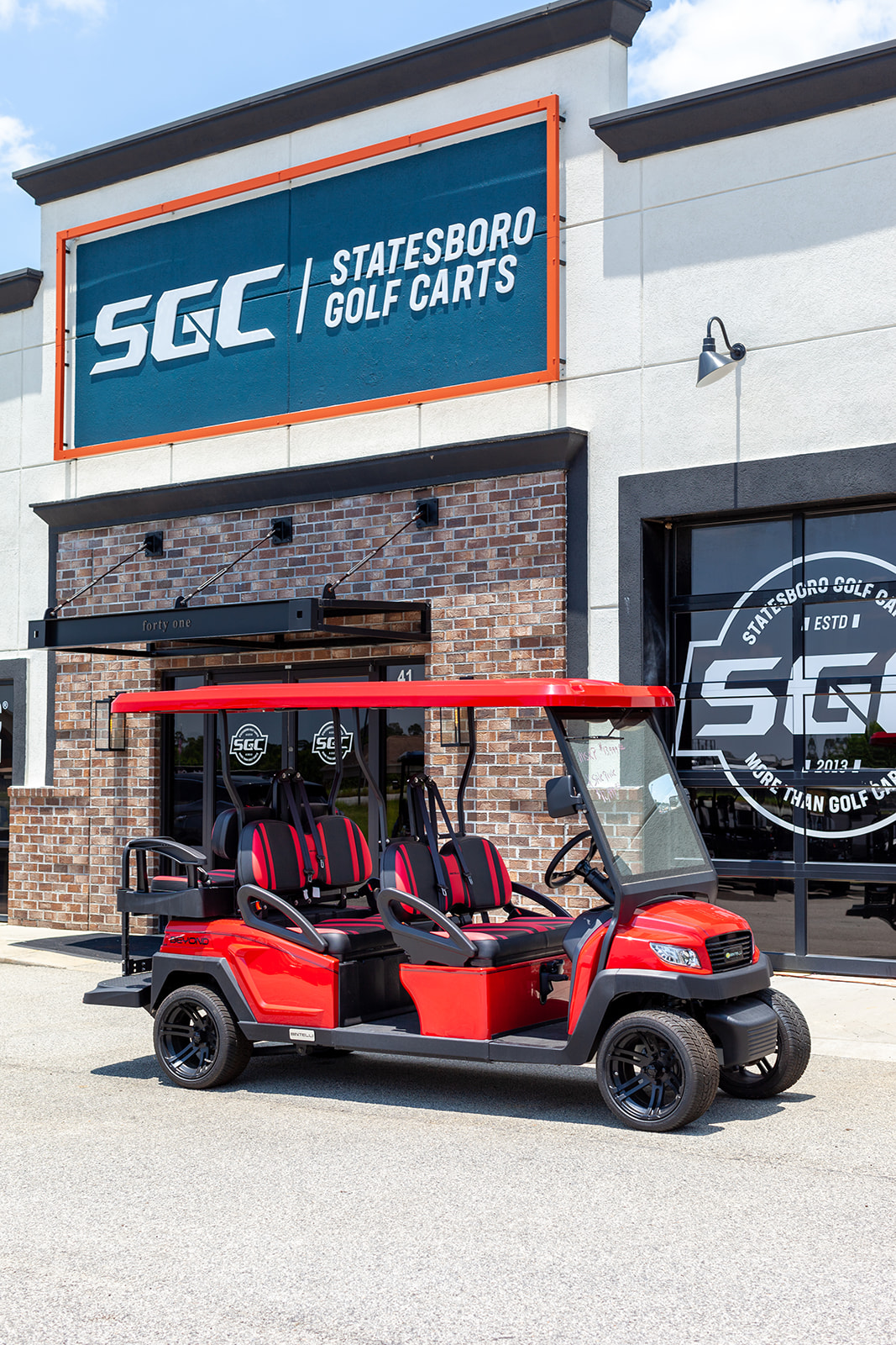 Bintelli Beyond LSV 6-Seater Red Golf Cart | Statesboro Golf Carts